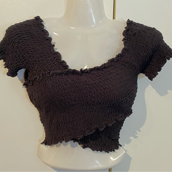 Heart and Hips Stretchy Cropped Top Size S NWT - Picture 1 of 16